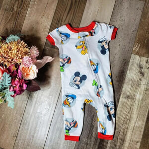 Disney Baby Mickey and Friends Short Sleeve Onesie Size 6 Months